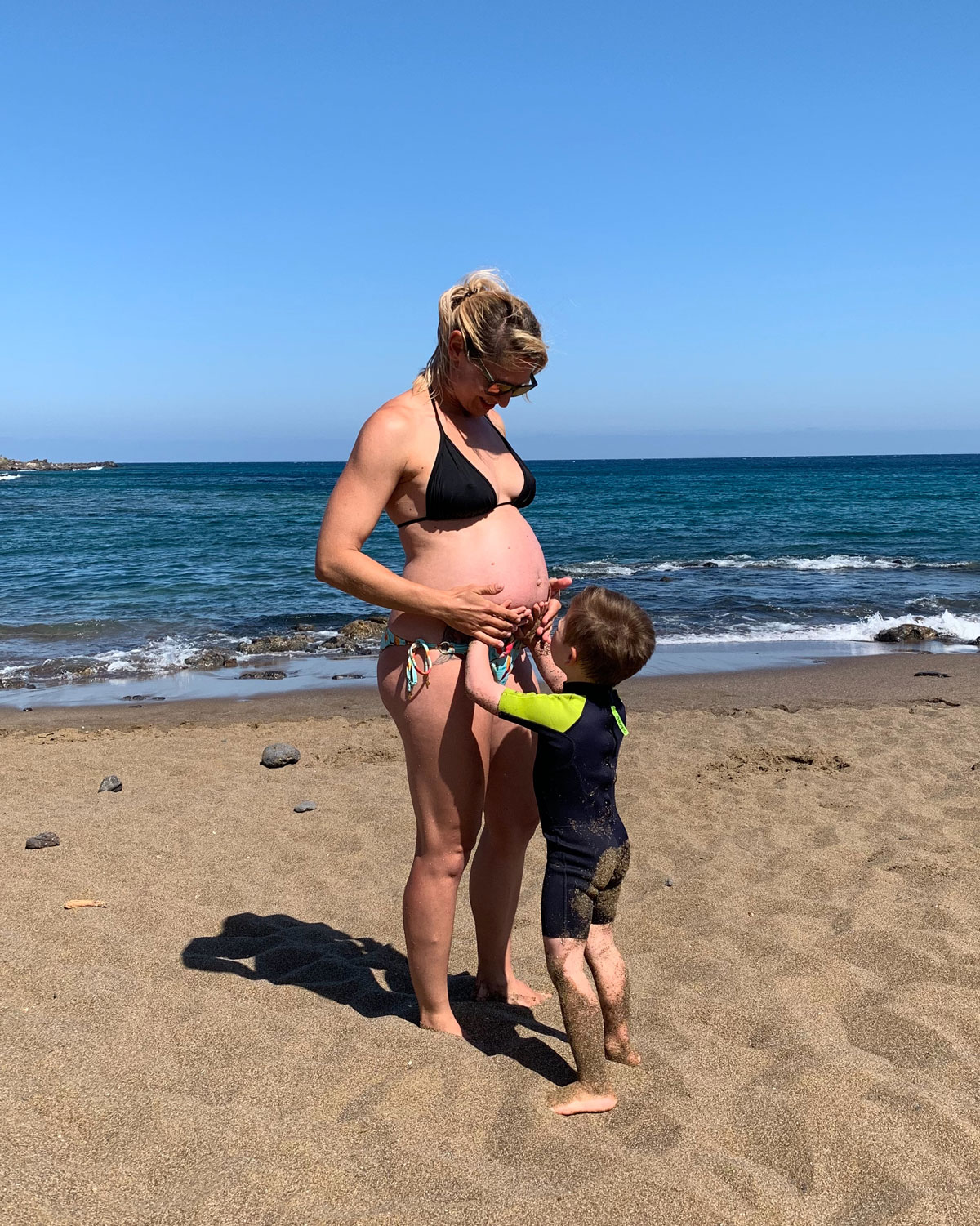 Nuša Repovž noseca